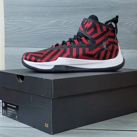 ๐ Jordan Fly Unlimited PFX - Size 9 - Basketball Shoes - Gym Red-Gym Black Nike - Picture 6 of 16